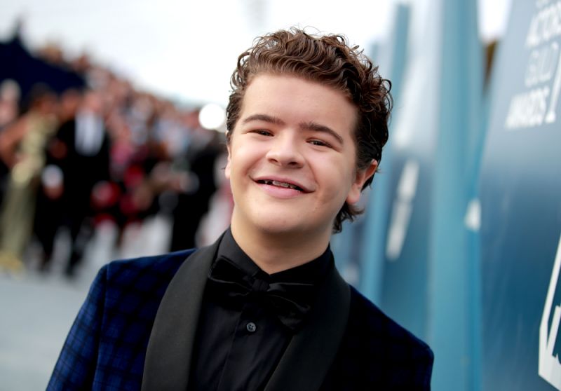 Mesmo estando com parte do rosto coberta, Gaten Matarazzo tem sido reconhecido pelos fãs